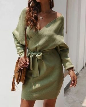 Ari Elegant Sweater Dress