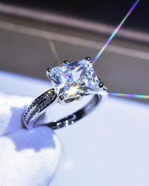 Radiant Cut Diamond Ring